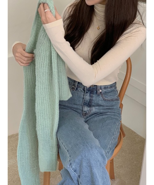 mood for a day（ムードフォーアデイ）の「craft alpaca turtle neck /アルパカタートルネック（Tシャツ/カットソー・レディース・ブラック/ベージュ/ブルー/アイボリー・FREE）」の10枚目の写真