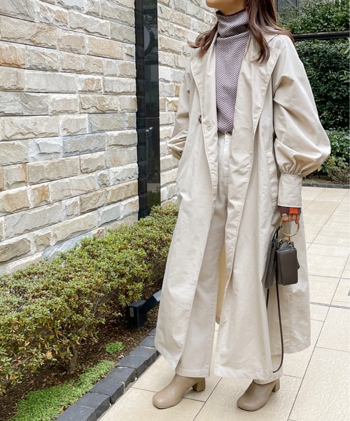 StyleSea(スタイルシー)の「ボリュームスリーブダブルチェスターコート(トレンチコート・レディース・アイボリー/ベージュ/ライトカーキ/ブラック・MEDIUM)」の5枚目の写真