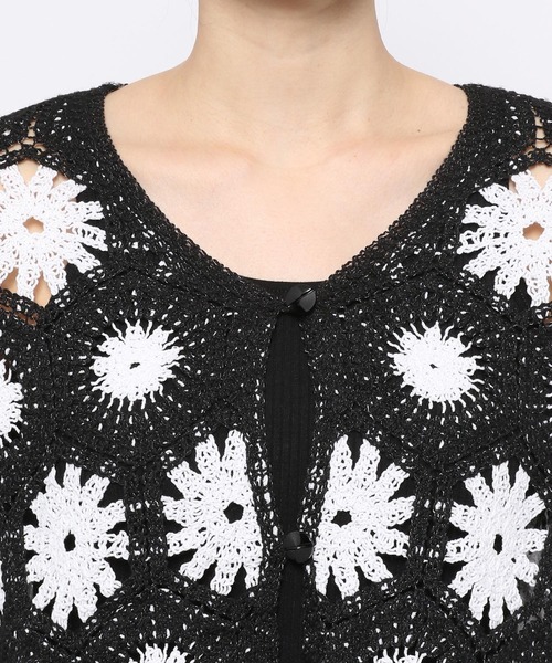 PAGEBOY（ページボーイ）の「バイカラークロシェライクカーディガン（カーディガン/ボレロ・レディース・スカイブルー/ブラック/コーラル・FREE）」の17枚目の写真