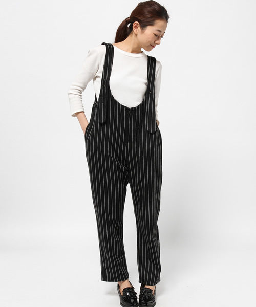OUTLET（アウトレット）の「【mystic】ウールユッタリサロペット（サロペット/オーバーオール・レディース・グレー/チャコールグレー/ブラック/ブラック系その他・FREE）」の3枚目の写真