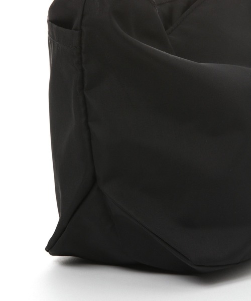 LEPSIM（レプシィム）の「【BROWN THEATRE PRODUCTSコラボ】ミニショルダーバッグ　267740（ショルダーバッグ・レディース・ブラック/ベージュ・ONE SIZE）」の11枚目の写真