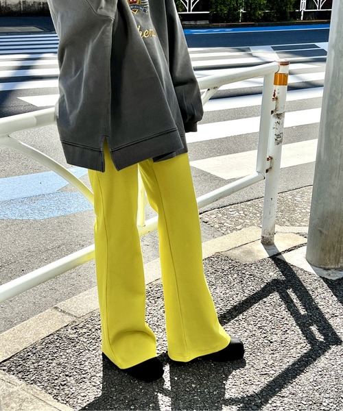 one way（ワンウェイ）の「テレコフレアパンツ（その他パンツ・レディース・ブルー/ブラック/ライトブルー/ライトグリーン・FREE）」の2枚目の写真