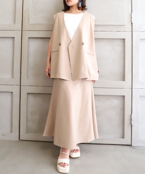 moment+（モーメントプラス）の「コットンリネンセットアップ（ノーカラージレベスト＆マーメイドフレアスカート）（セットアップ・レディース・ベージュ/カーキ/モカ/ナチュラル・M）」の13枚目の写真