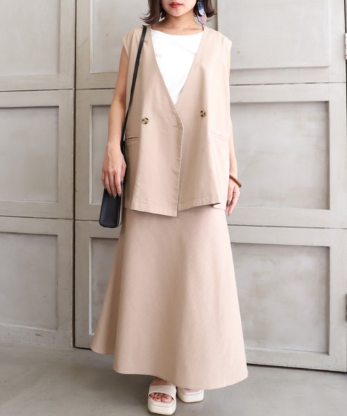 moment+（モーメントプラス）の「コットンリネンセットアップ（ノーカラージレベスト＆マーメイドフレアスカート）（セットアップ・レディース・ベージュ/カーキ/モカ/ナチュラル・M）」の14枚目の写真