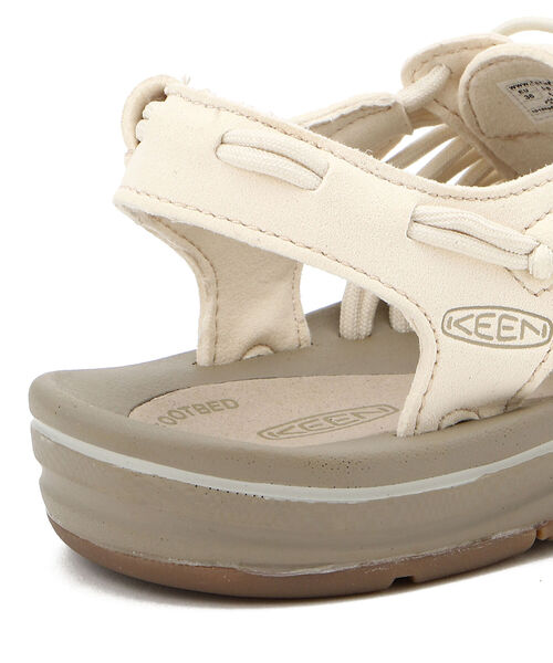 KEEN（キーン）の「KEEN/キーン　UNEEK/ユニーク　ウィメンズ　1018698-6（サンダル・レディース・ホワイト・6/8/7）」の4枚目の写真