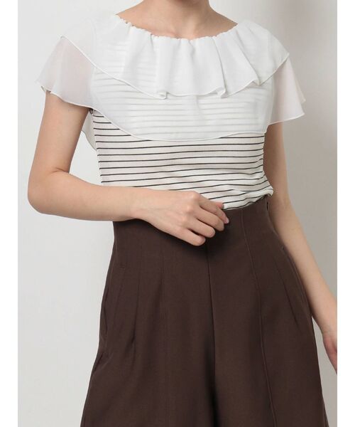 MERCURYDUO（マーキュリーデュオ）の「2WAYラッフルカラードッキングカットソー（Tシャツ/カットソー・レディース・ブラウン/その他1/オフホワイト・FREE）」の14枚目の写真