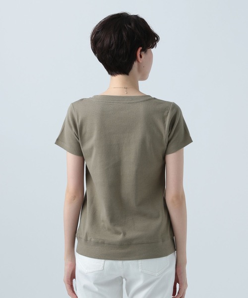 BAYFLOW(ベイフロー)の「オーガニックコットンVネックプルオーバー(Tシャツ/カットソー・レディース・その他1/カーキ/その他2/オフホワイト/ブラック・SMALL/MEDIUM/LARGE)」の6枚目の写真