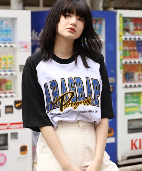 Paragraph(パラグラフ)の「Paragraph/パラグラフ Raglan sleeve Arch logo T ラグランスリーブTシャツ(Tシャツ/カットソー・メンズ・ネイビー/ブラック/レッド/パープル/グリーン・FREE)」の2枚目の写真