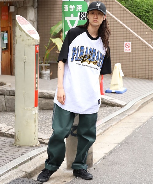 Paragraph(パラグラフ)の「Paragraph/パラグラフ Raglan sleeve Arch logo T ラグランスリーブTシャツ(Tシャツ/カットソー・メンズ・ネイビー/ブラック/レッド/パープル/グリーン・FREE)」の20枚目の写真
