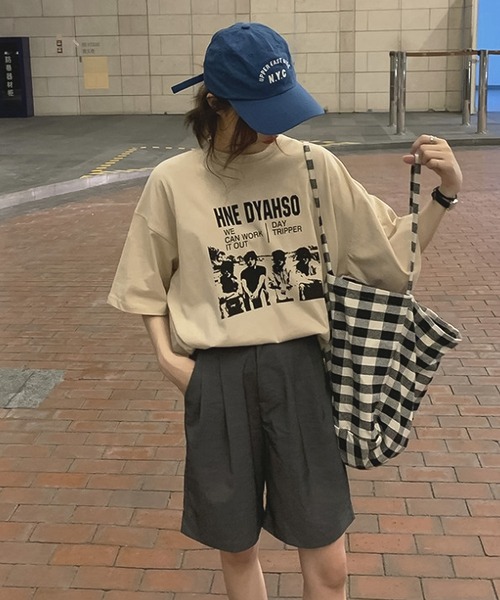 Bifrost（ビフレスト）の「フォトプリントTシャツ（Tシャツ/カットソー・レディース・ベージュ/レッド/グレー・F）」の6枚目の写真