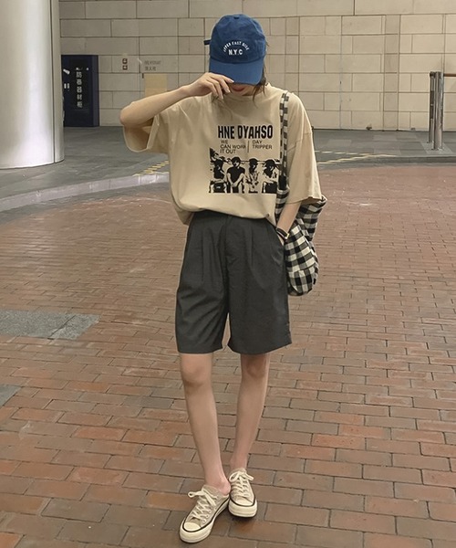 Bifrost（ビフレスト）の「フォトプリントTシャツ（Tシャツ/カットソー・レディース・ベージュ/レッド/グレー・F）」の8枚目の写真