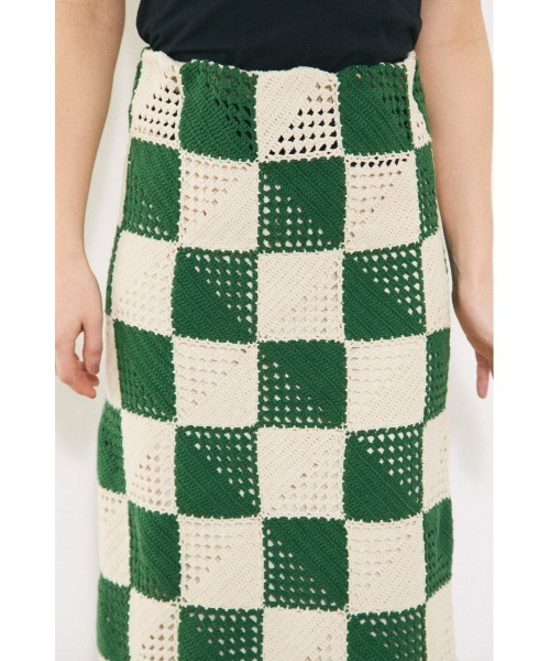 BLACK BY MOUSSY（ブラックバイマウジー）の「block crochet knit skirt（ブロッククロシェニットスカート）（スカート・レディース・アイボリー/グリーン系その他・FREE）」の19枚目の写真