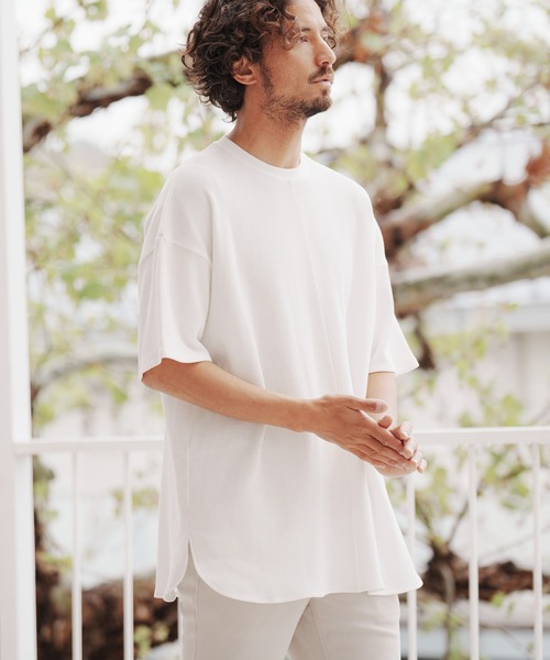 CAMBIO（カンビオ）の「mt7922-Waffle Long Length Short Sleeve Cut sew カットソー（Tシャツ/カットソー・メンズ・ホワイト/ブラック・S/M/L）」の2枚目の写真