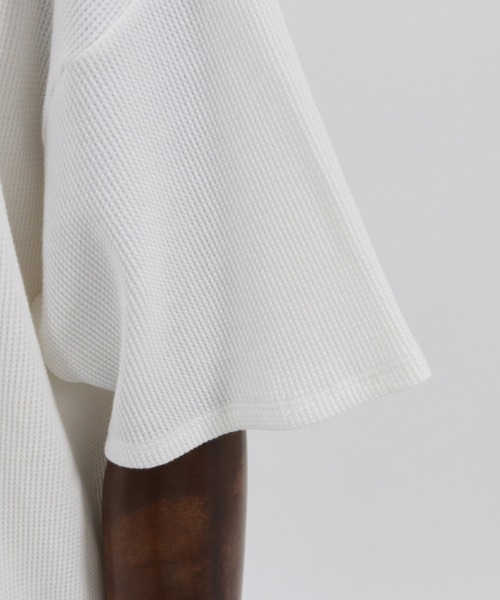 CAMBIO（カンビオ）の「mt7922-Waffle Long Length Short Sleeve Cut sew カットソー（Tシャツ/カットソー・メンズ・ホワイト/ブラック・S/M/L）」の18枚目の写真