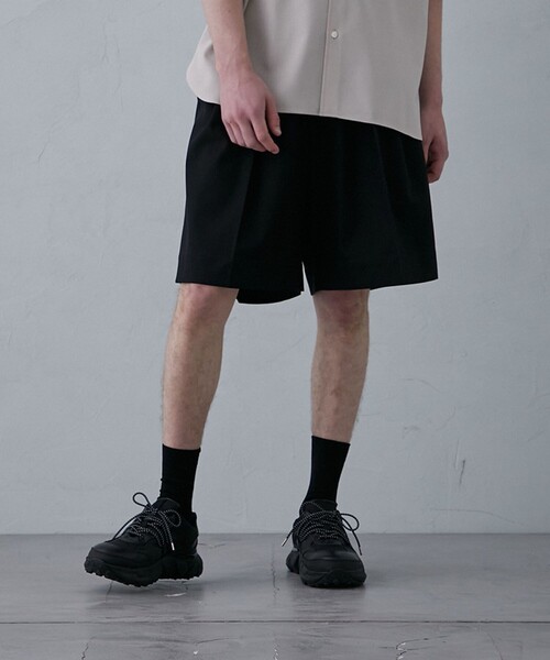 PUBLIC TOKYO（パブリックトウキョウ）の「ベルクロワイドチノショーツ