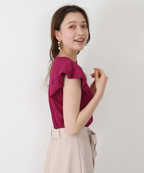 ASTORIA ODIER(アストリアオディール)の「袖フリルパール付きプルオーバー(ニット/セーター・レディース・ホワイト/ネイビー/マジェンタ/ラベンダー/グレイッシュブルー・MEDIUM)」の22枚目の写真