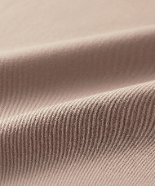 GeeRA（ジーラ）の「Vネックワイドサロペット（サロペット/オーバーオール・レディース・ライトベージュ/ブラック/ブルー系その他・LARGE/X-LARGE/MEDIUM）」の19枚目の写真