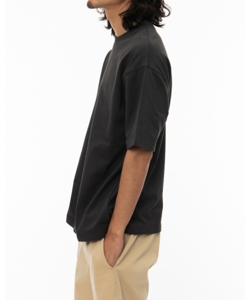【関税込み】RVCA メンズ IN BLOOM TEE Ｔシャツ 関税込み】RVCA メンズ IN BLOOM TEE Tシャツ RVCA En Bloom
