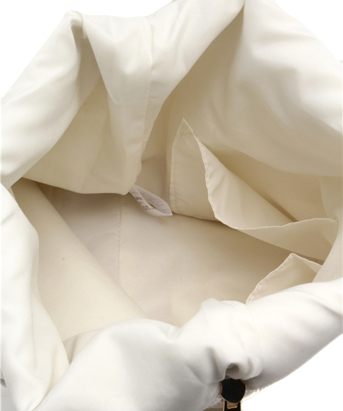 WEGO（ウィゴー）の「WEGO/口折れ2WAYショルダーバッグ（クラッチバッグ・レディース・ホワイト/ブラック/ブルー/レッド/シルバー・FREE）」の6枚目の写真