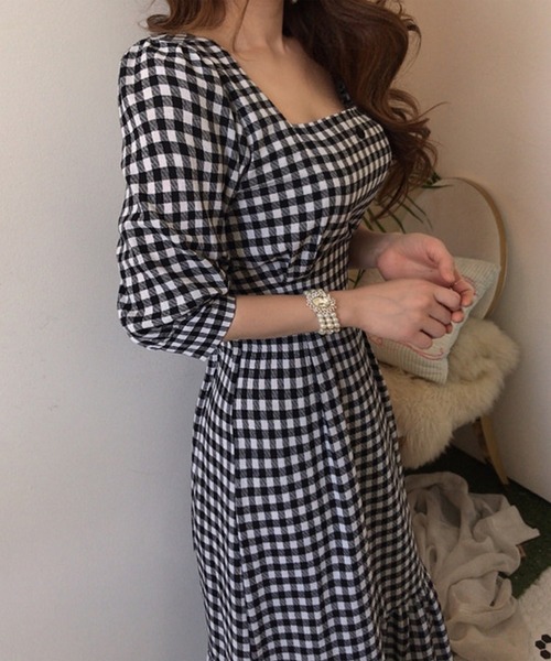Jasmine Grandiflorum(ジャスミングランディフローラム)の「【Jasmine】ギンガムチェックスクエアネックロングワンピース (SS)(ワンピース・レディース・ブラック/レッド・MEDIUM/SMALL/LARGE)」の14枚目の写真