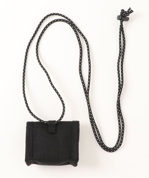 Manhattan Portage（マンハッタンポーテージ）の「Cobble Hill AirPods Pouch（クラッチバッグ・メンズ・ブラック・FREE）」の2枚目の写真