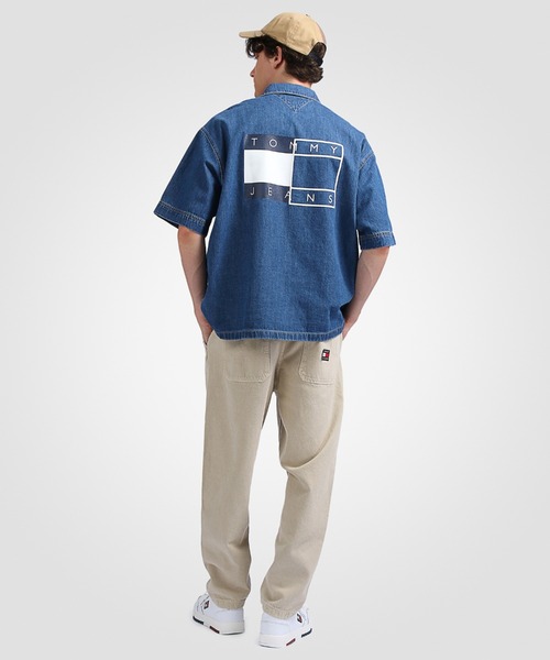 tommy jeans（トミー ジーンズ）の「デニムワーカーオーバーシャツ（シャツ/ブラウス・メンズ・ブルー・SMALL/MEDIUM/LARGE/X-LARGE）」の14枚目の写真