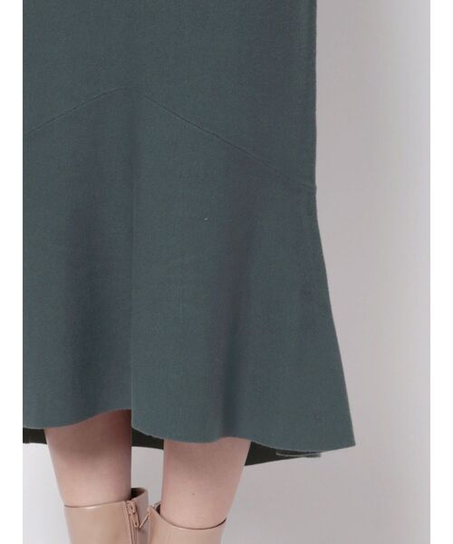 LAGUNAMOON（ラグナムーン）の「アシンメトリーヘムニットスカート（スカート・レディース・アイボリー/ブラック/ダークグリーン/モカ・SMALL/MEDIUM）」の16枚目の写真