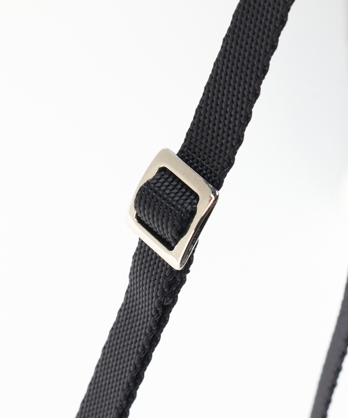 TOGA PULLA(トーガ プルラ)の「【TOGA PULLA/トーガプルラ】 Leather shoulder pouch:ショルダーバッグ(ショルダーバッグ・レディース・ブラック・FREE)」の15枚目の写真