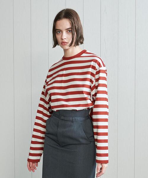 H　BEAUTY&YOUTH UNITED ARROWS（エイチビューティーアンドユースユナイテッドアローズ）の「＜H＞COTTON CROPPED LONG SLEEVE T-SHIRT/Tシャツ（Tシャツ/カットソー・レディース・ダークブラウン/レッド・FREE）」の4枚目の写真