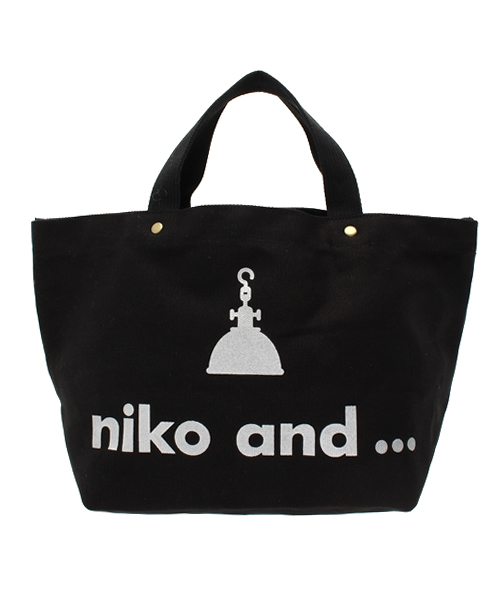 niko and...（ニコアンド）の「オリジナルニコロゴトートBAG M（トートバッグ・レディース・ブラック/ホワイト/ブルー・0）」の5枚目の写真