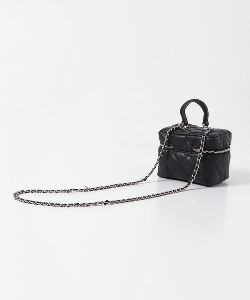URBAN RESEARCH ROSSO WOMEN(アーバンリサーチ ロッソ)の「キルティングバニティポシェット(ショルダーバッグ・レディース・ブラック/ラベンダー/ホワイト・-)」の13枚目の写真
