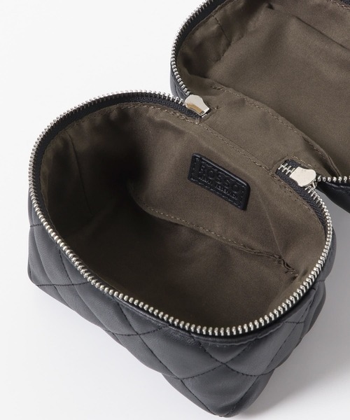 URBAN RESEARCH ROSSO WOMEN(アーバンリサーチ ロッソ)の「キルティングバニティポシェット(ショルダーバッグ・レディース・ブラック/ラベンダー/ホワイト・-)」の15枚目の写真