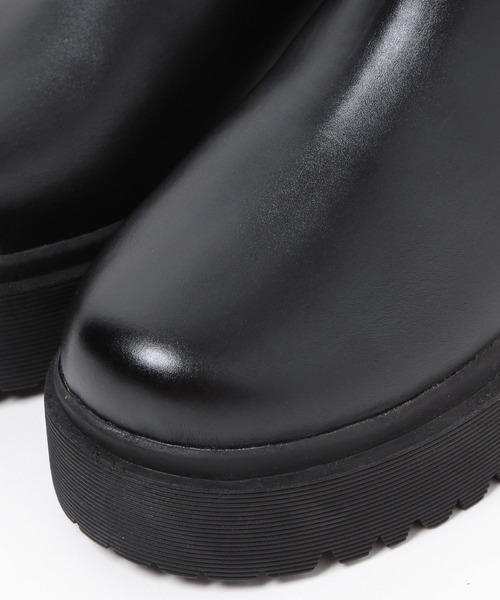 PAGEBOY(ページボーイ)の「ZIPプラットフォームブーツ(ブーツ・レディース・ブラック/オフホワイト・M/L)」の13枚目の写真
