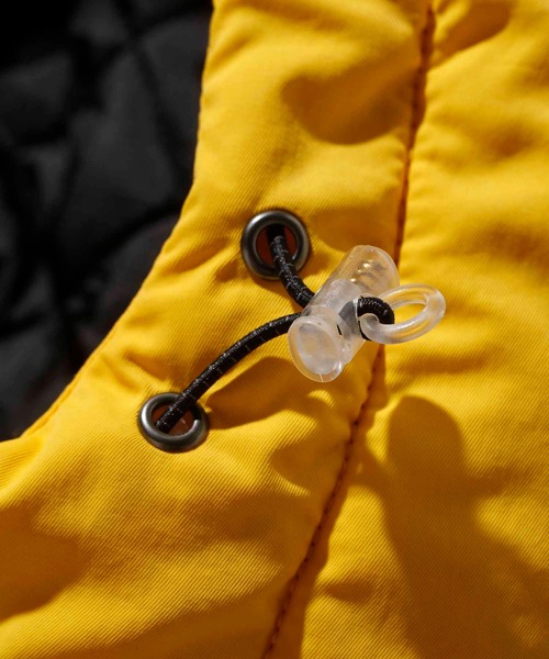 XLARGE（エクストララージ）の「NYLON HOODED JACKET（ブルゾン・メンズ・イエロー/ブラック/グリーン/ネイビー・XL/L/M/S）」の7枚目の写真