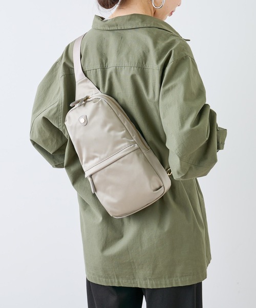 【新品】ラシット　ボディバッグ russet（ラシット）の「Special version.WEB LIMITED BAG ボディバッグ