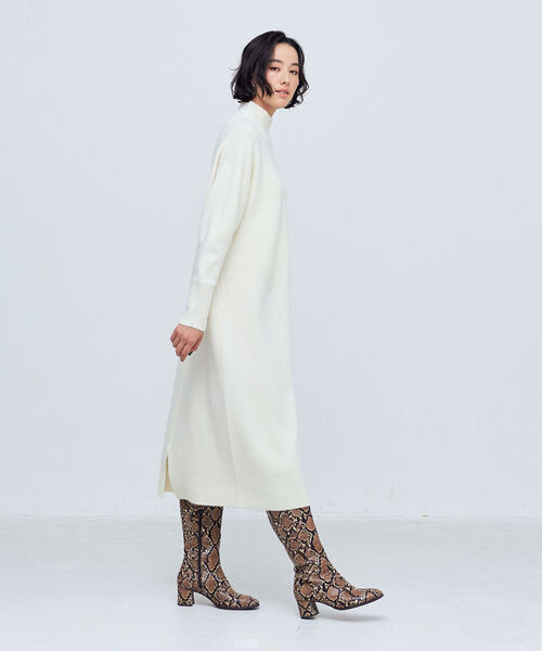 NOLLEY’S（ノーリーズ）の「◇【WEB限定】HAMILTON ハイネックニットワンピース（ワンピース・レディース・チャコールグレー/ライトグレー/オフホワイト/グレイッシュベージュ・38）」の22枚目の写真