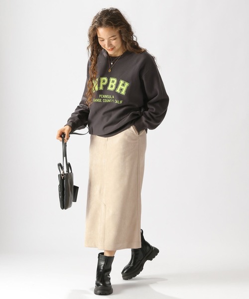 niko and（ニコアンド）の「エコスウェードAラインスカート