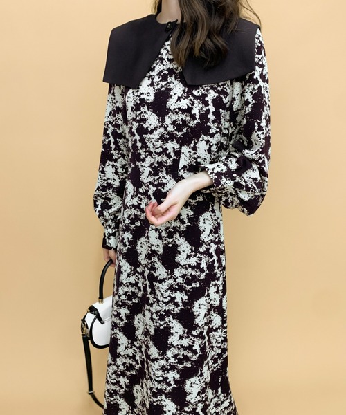 ECLIN(エクラン)の「コンビネーションケープワンピース(ワンピース・レディース・ブラック/ブラウン・M/L)」の4枚目の写真