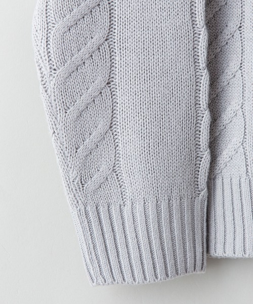 Blue Standard （ブルースタンダード）の「【BLUE STANDARD/ブルースタンダード】5G カレッジデザイン クルーニット　セーター（ニット/セーター・メンズ・ダークグリーン/ホワイト/ブラック/杢グレー・MEDIUM/LARGE/X-LARGE）」の17枚目の写真