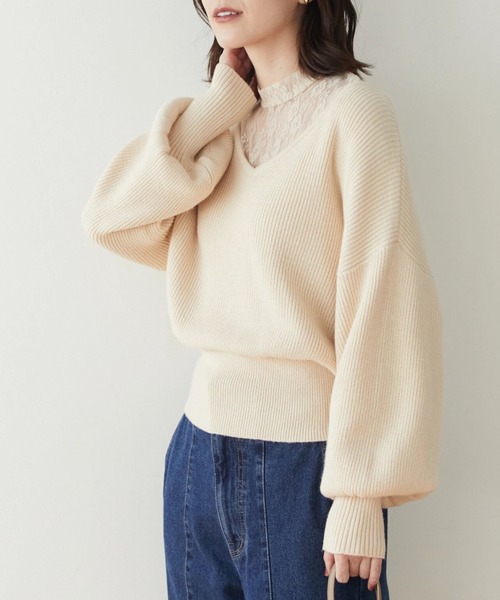 Petit fleur(プチフルール)の「・Petit Fleur レースレイヤードニット(ニット/セーター・レディース・ブラック/ラベンダー/アイボリー/グレイッシュベージュ・FREE)」の1枚目の写真