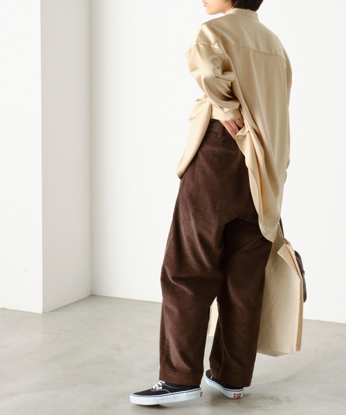forksy.（フォルクシー）の「【forksy.】2タックコーデュロイワイドストレートパンツ（その他パンツ・レディース・ブラック/ライトブルー/アイボリー/ブラウン・M/L）」の15枚目の写真