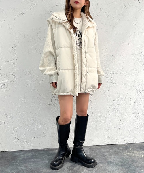 apres jour mignon（アプレジュールミニョン）の「中綿ベスト【ZOZOTOWN限定アイテム】（その他アウター・レディース・ブラック/アイボリー・X-LARGE/フリー）」の7枚目の写真