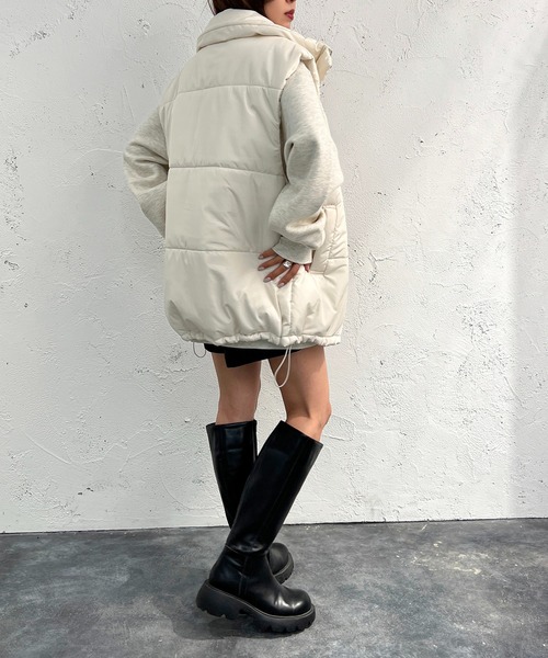 apres jour mignon（アプレジュールミニョン）の「中綿ベスト【ZOZOTOWN限定アイテム】（その他アウター・レディース・ブラック/アイボリー・X-LARGE/フリー）」の9枚目の写真