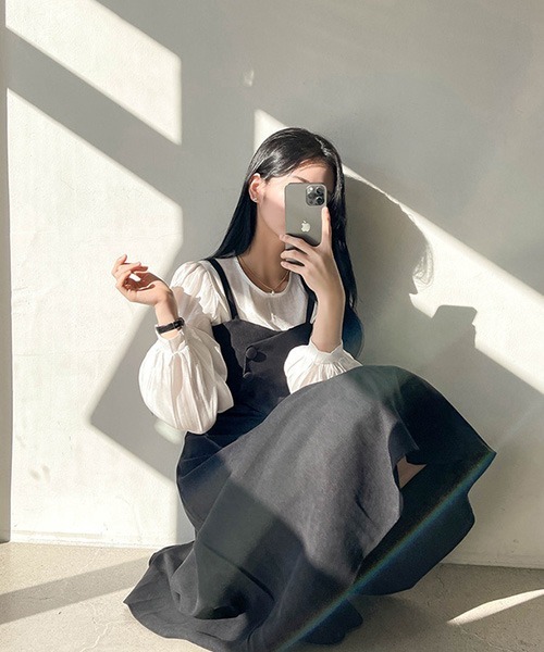 SONA(ソナ)の「SONYUNARA スリーボタンロングフレアキャミワンピース(ワンピース・レディース・ブラック・FREE)」の5枚目の写真