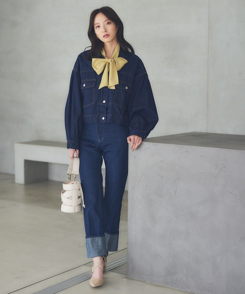 Andemiu（アンデミュウ）の「イソザイボウタイニット185598（ニット/セーター・レディース・イエロー/アイボリー/ブラック/ブルー・FREE）」の6枚目の写真