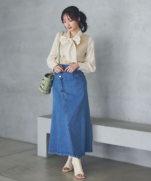 Andemiu（アンデミュウ）の「イソザイボウタイニット185598（ニット/セーター・レディース・イエロー/アイボリー/ブラック/ブルー・FREE）」の8枚目の写真