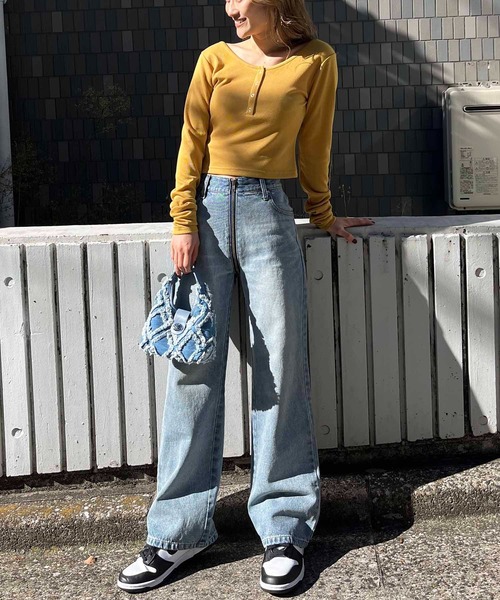 SPIRALGIRL（スパイラルガール）の「バックオープンヘンリーネックリブトップス（Tシャツ/カットソー・レディース・ブルー/イエロー/ブラック・FREE）」の8枚目の写真