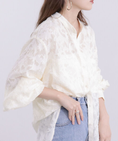 fredy emue（フレディエミュ）の「シアージャガードシャツブラウス（シャツ/ブラウス・レディース・サックスブルー/アイボリー/ブラック・38）」の2枚目の写真