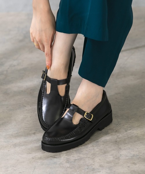URBAN RESEARCH ROSSO WOMEN(アーバンリサーチ ロッソ)の「ARTESANOS Mary Jane strap shoes(ローファー・レディース・ブラック・37)」の1枚目の写真