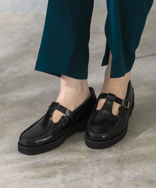 URBAN RESEARCH ROSSO WOMEN(アーバンリサーチ ロッソ)の「ARTESANOS Mary Jane strap shoes(ローファー・レディース・ブラック・37)」の2枚目の写真